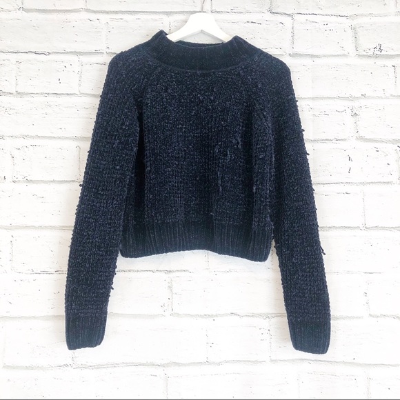 Divided Sweaters - 💫Divided H&M Navy Blue Velvet Turtleneck Sweater